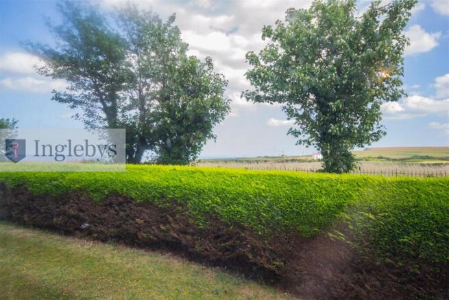 2 bed Apartment for sale Image 11