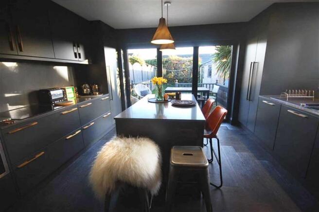 Dining Room/Chill Out Area