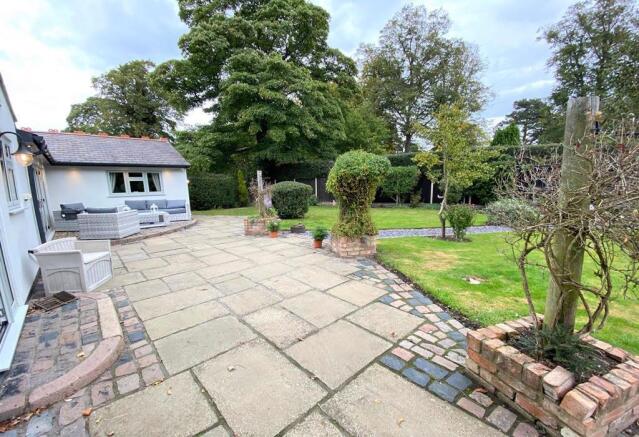 REAR GARDENS