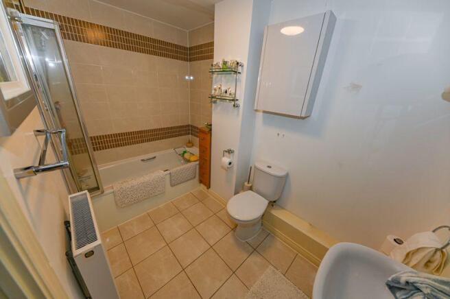 Photo 9
