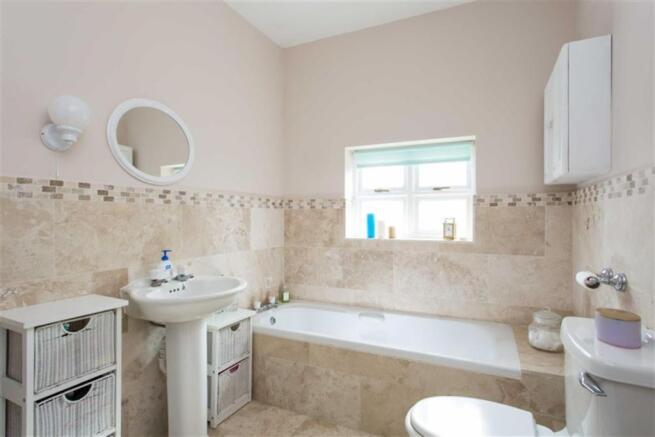 Ensuite Bathroom