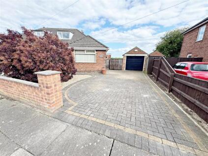 Kensington Place, Grimsby, N.E. Lincs, DN33 2JR