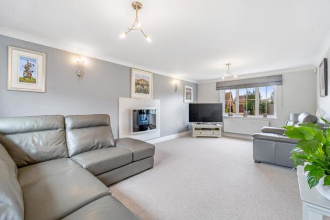 3 Priory Court (Fishtoft)-14