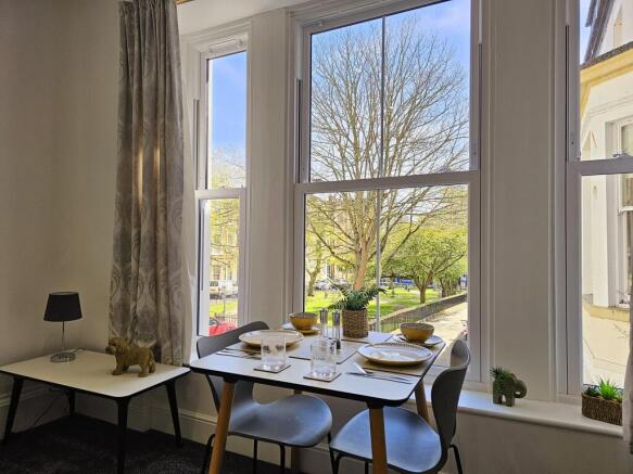5 bed Block of Apartments for sale Image 11