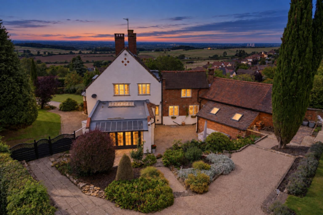 Bretby Lane, Bretby, Burton-On-Trent photo 4