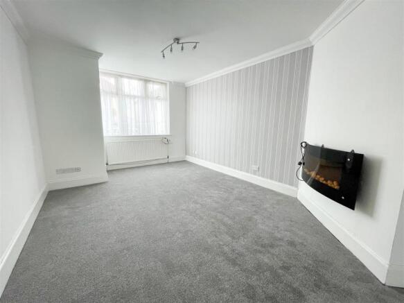 LOUNGE AREA VIEW