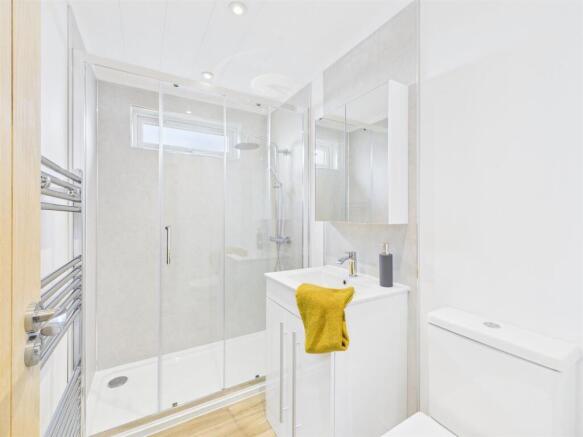 2 bed Lodge for sale Image 11