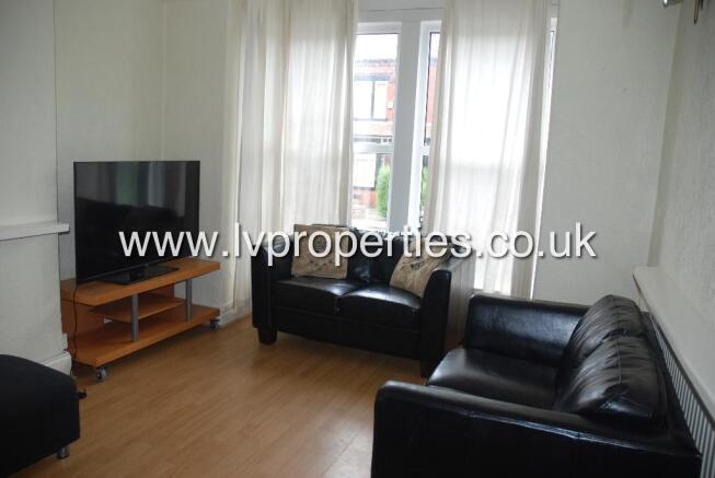 6 bed Terraced to rent Image 4