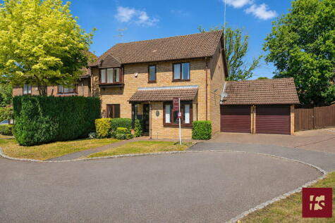 Chaucer Road, Crowthorne, Berkshire RG45 7QN
