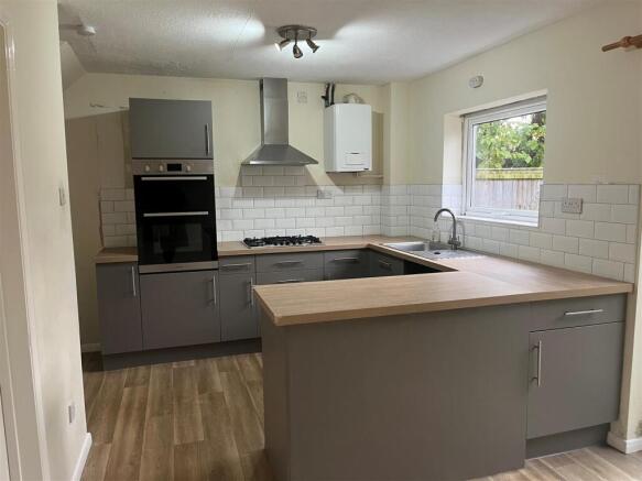 NEW KITCHEN.jpg