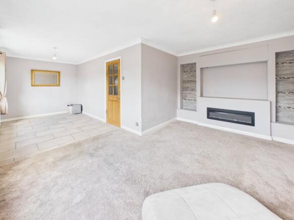 Living/Dining Area