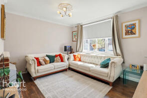 32, Ashbourne Road, Romford RM3 7YT