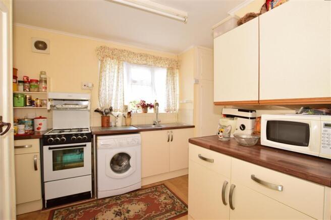 Kitchen/ Dining Room