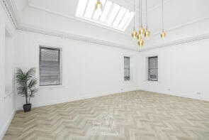 8a, Sandgate, Ayr KA7 1BH