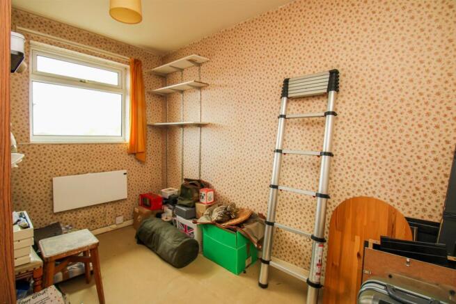 2 bed Town House for sale Image 7