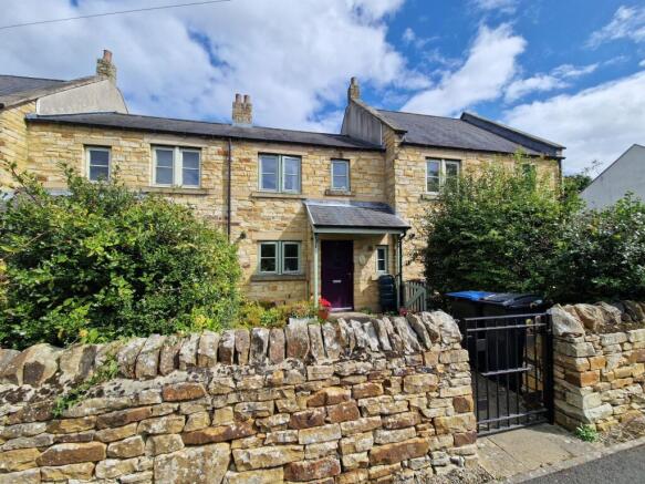 3 Featherstone Rise