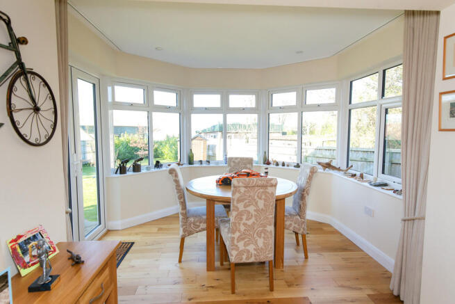 Garden Room 