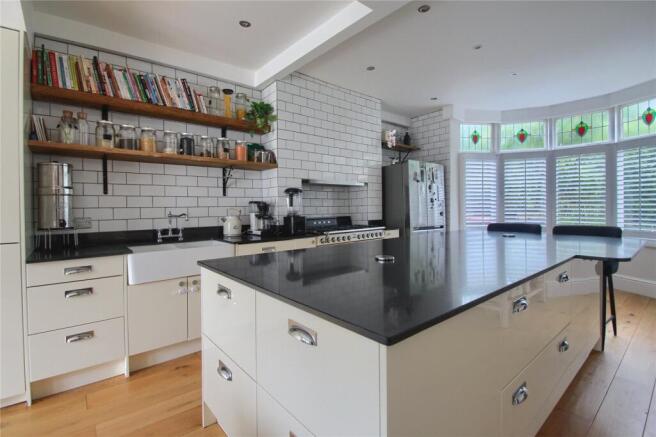 5 bed Terraced for sale Image 10