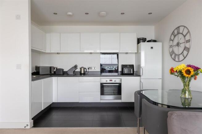 Jubilee Avenue E4