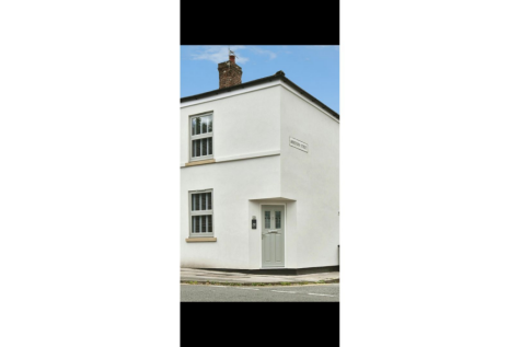 Chester Road, Macclesfield, SK11