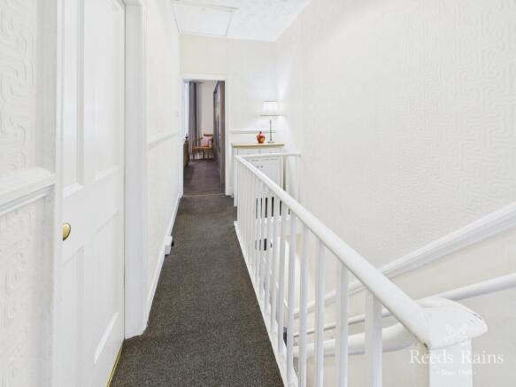 2 bed Terraced for sale Image 8