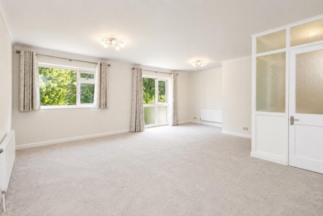 Living Dining Room.png