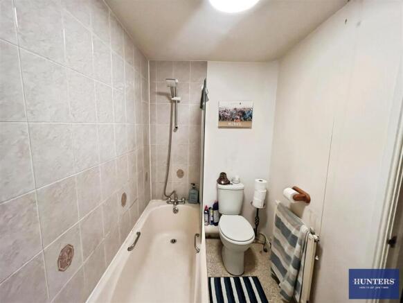 1 bed Apartment for sale Image 9