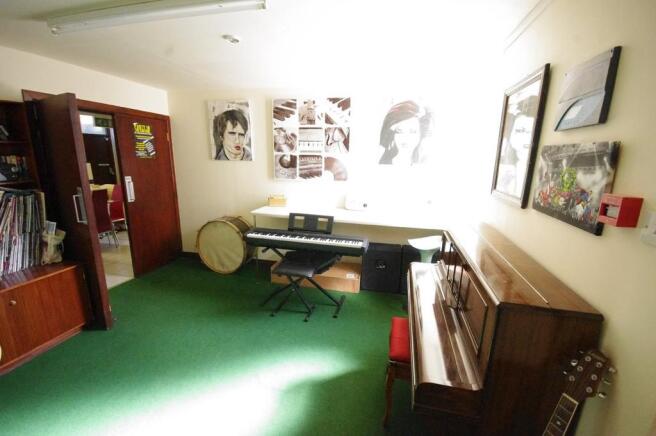 Photo 7