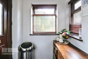 67, Penistone Road, Grenoside, Sheffield S35 8QH