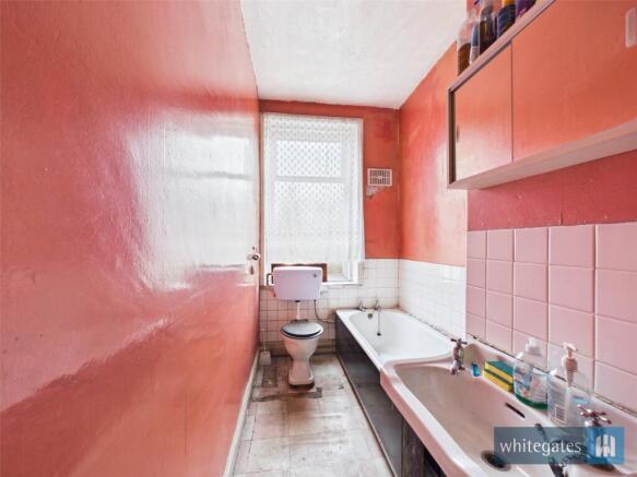 4 bed Terraced for sale Image 7