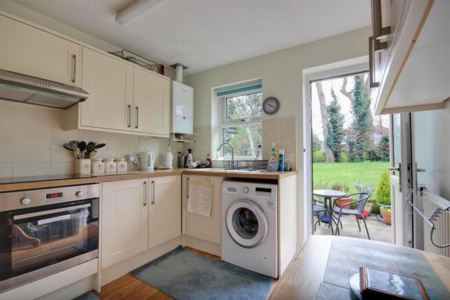 2 bed Bungalow for sale Image 4