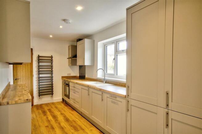 Kitchen: