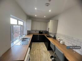 24, West End Avenue, Bentley, Doncaster DN5 9RG
