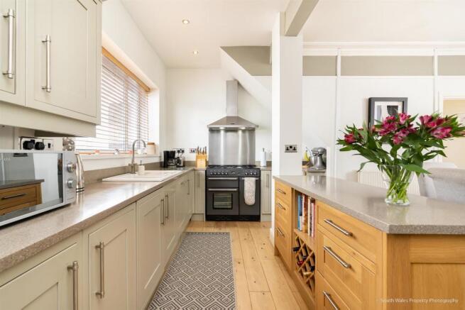 14 Corbett Crescent, Caerphilly-SWPP-WEB-25.jpg
