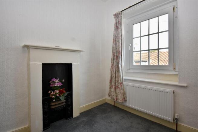 2 bed Terraced for sale Image 11