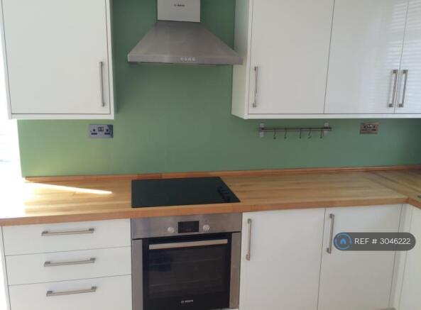 3 bed Semi-Detached to rent Image 4