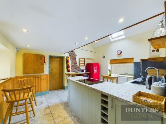 3 bed Detached for sale Image 6