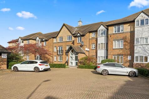 Cotswold Way, Worcester Park, KT4