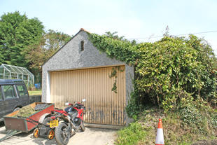 Photo 11