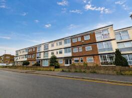 Flat 11, Castle Court, Castle Lane, Hadleigh, Benfleet SS7 2AE