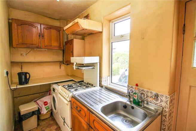 3 bed Semi-Detached for sale Image 9