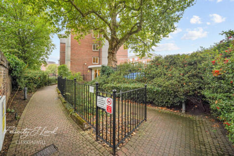 Myddelton Passage, LONDON