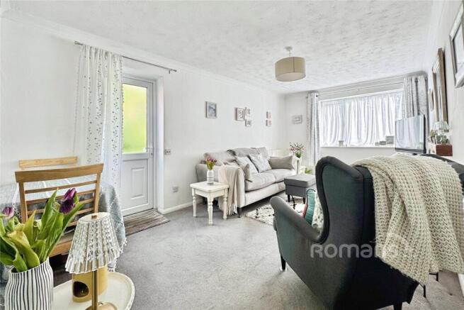 Brittain Court, Sandhurst, Berkshire photo 4