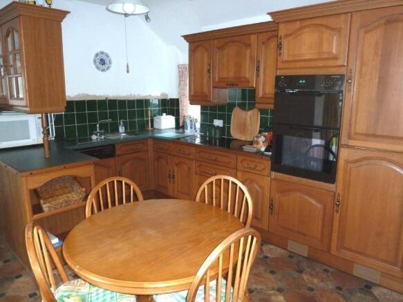 Kitchen/breakfast rm