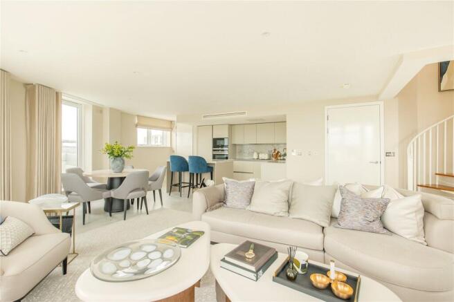 Sitting Room/Kitchen
