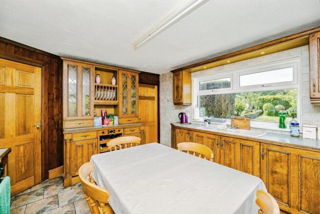 Hendre Road, Bridgend - View 6