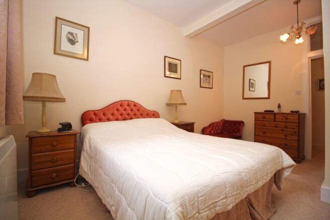 Bed 1