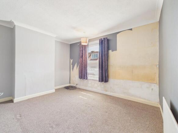 2 bed Terraced for sale Image 7