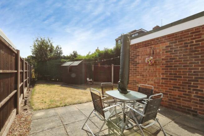 2 bed Semi-Detached for sale Image 10