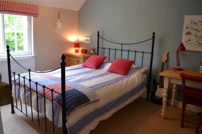 BEDROOM 3